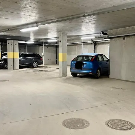Close To Center And Naesijaervi Lake - Free Parking, Ac, And Two Double Beds Tampere Exterior photo